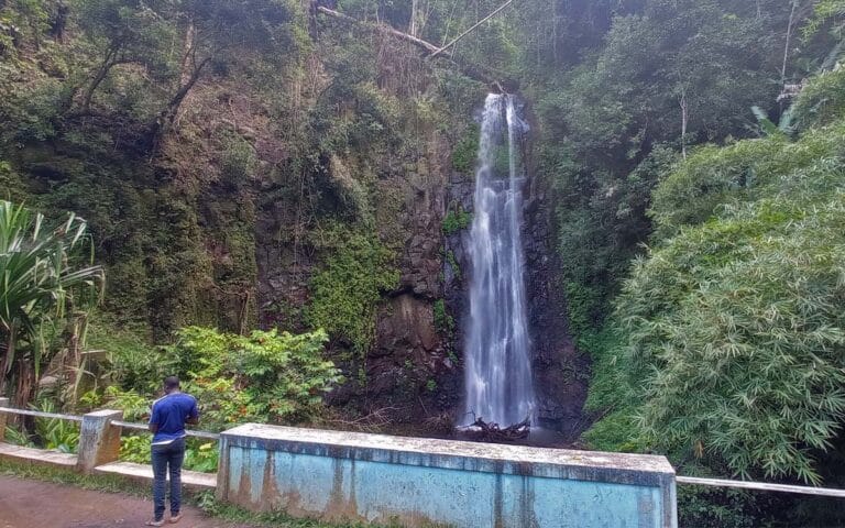 saotome paradise center saint nicholas waterfall 003