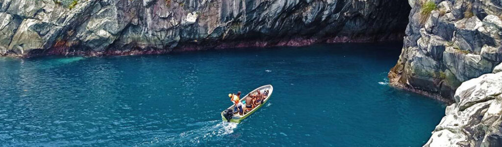 header boat 04