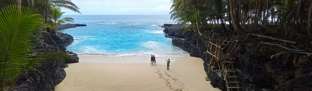 header rolas beach